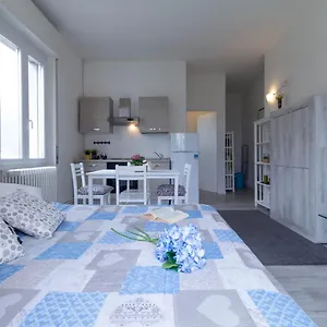 Le Casette Di Laura - Affitti Brevi Italia , Lecco Italy