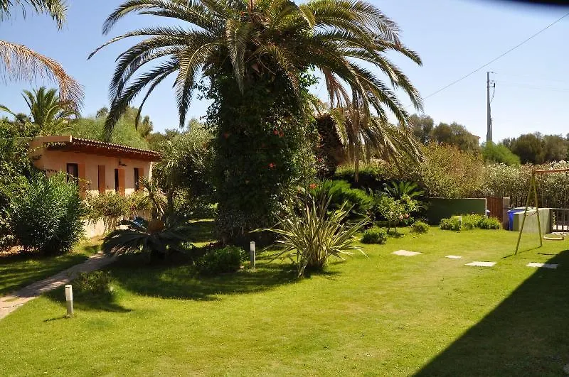 *** Aparthotel Palm Village Villasimius Italy
