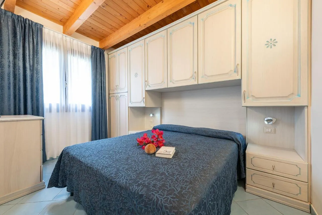 Palm Village Villasimius Aparthotel
