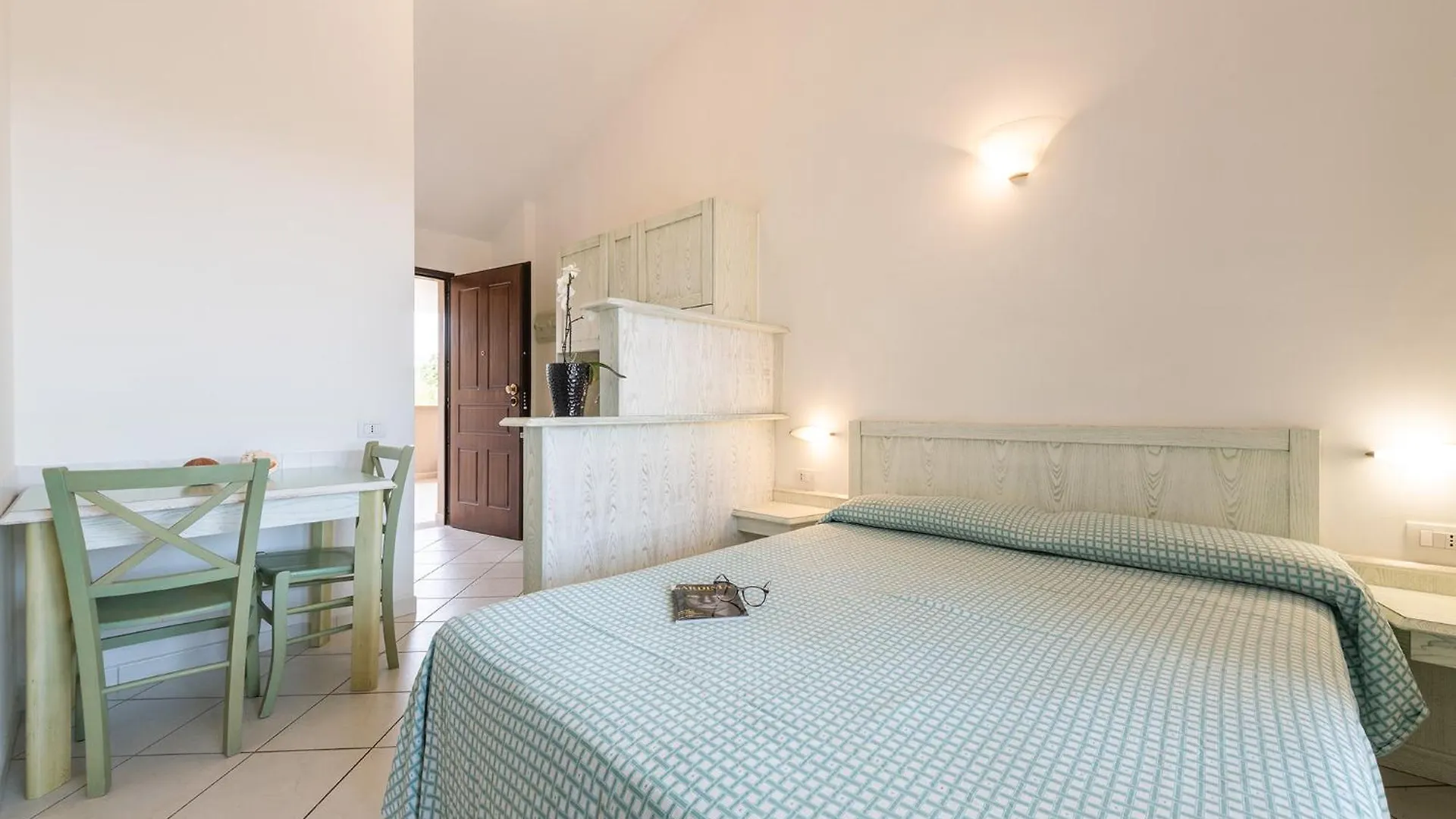 Aparthotel Palm Village Villasimius