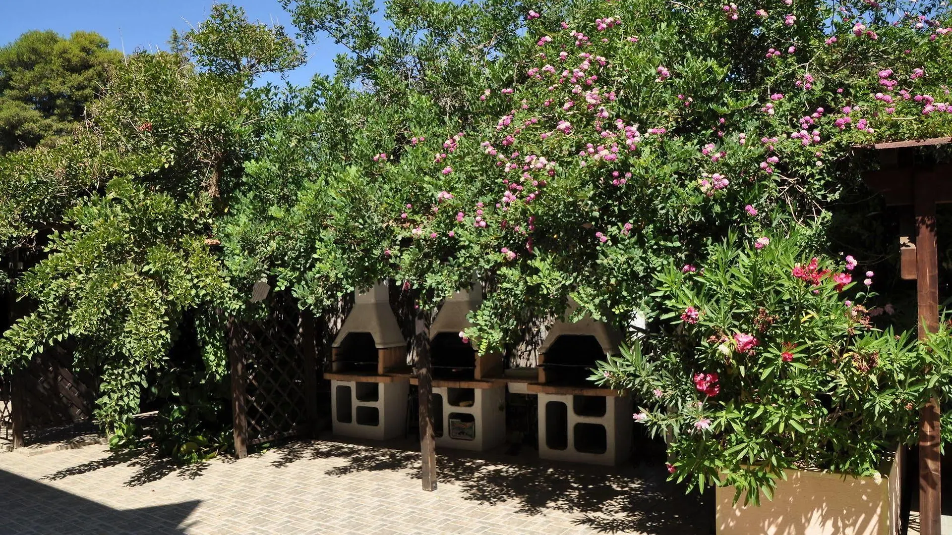 Aparthotel Palm Village Villasimius